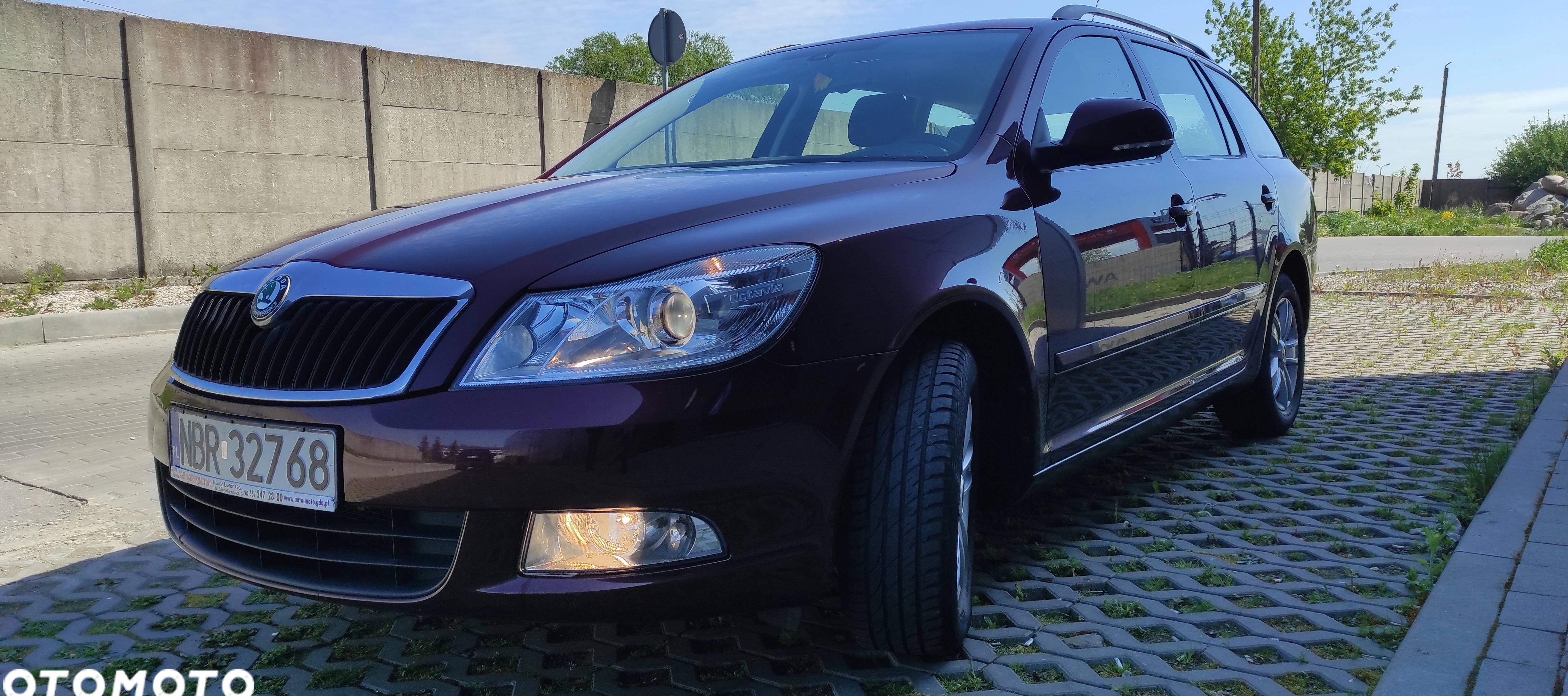 Skoda Octavia cena 27400 przebieg: 269000, rok produkcji 2011 z Braniewo małe 106